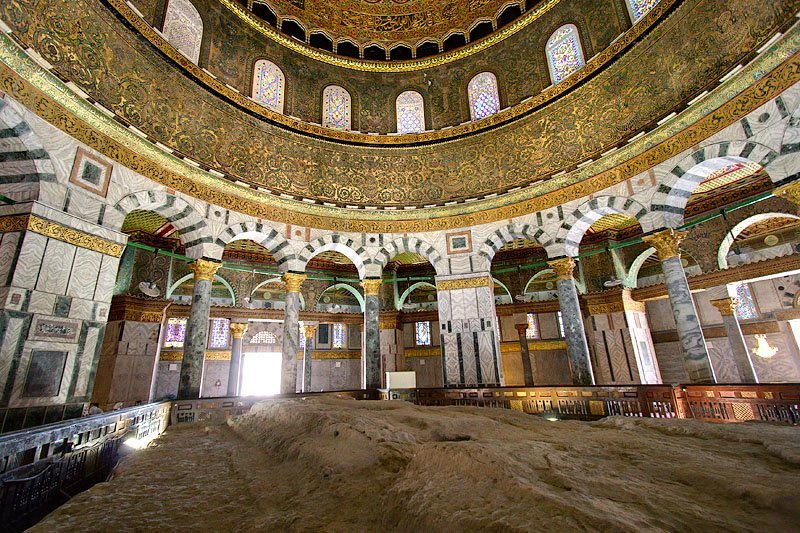 Dome of the Rock interior and Foundation Stone | The Foundat… | Flickr