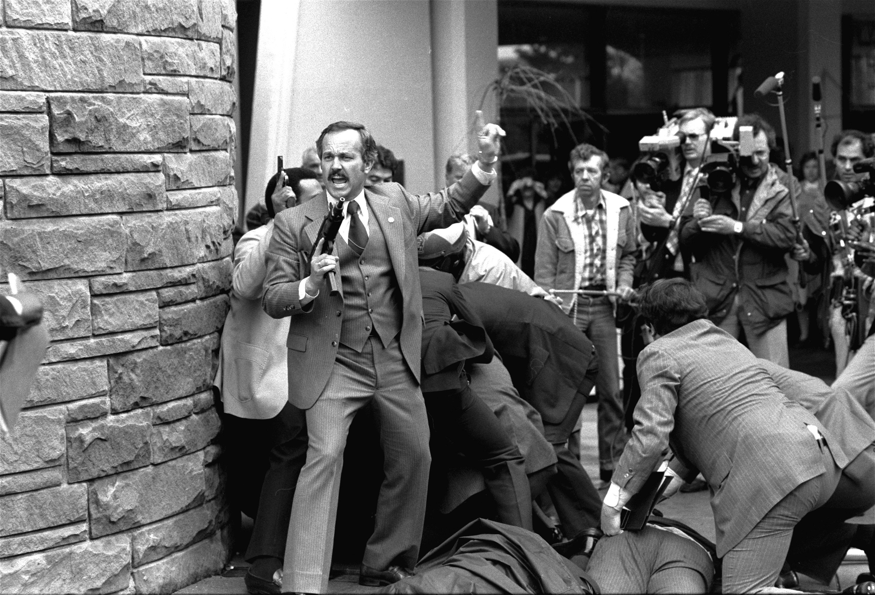 Must-see photos of the attempted assassination of President Ronald Reagan in 1981 - pennlive.com