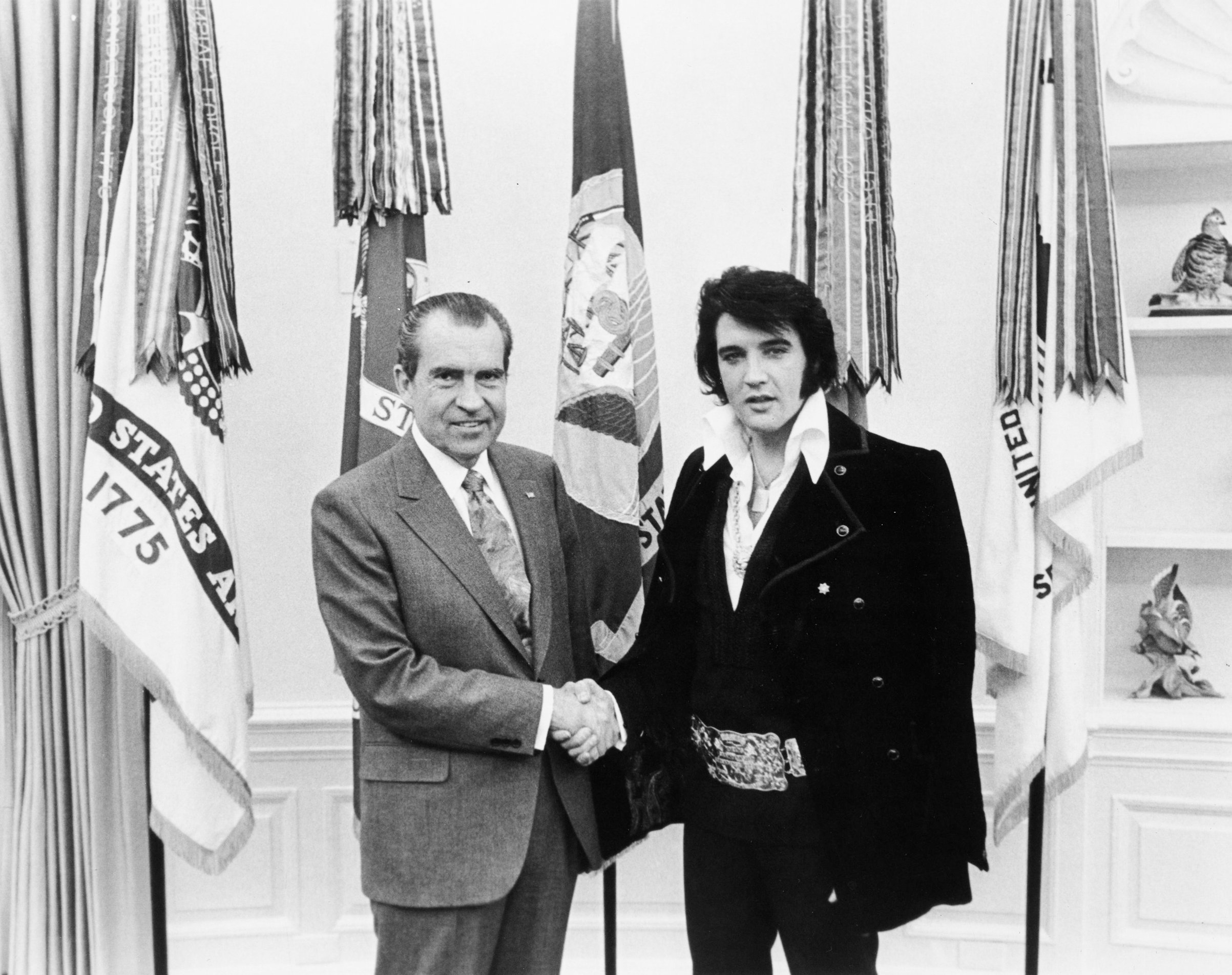 Elvis Presley and Richard Nixon: The Story Behind the Photo | Time