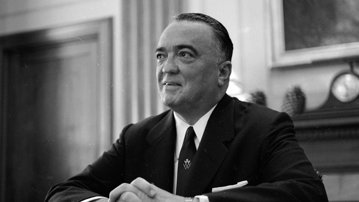 J. Edgar Hoover Unmasked by Eastwood Movie, and Last of His G-Men
