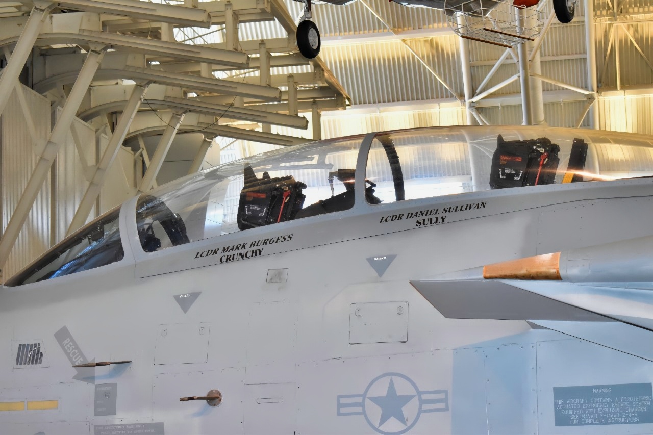 F-14 Cockpit at F-14 Tomcat at Steven F. Udvar-Hazy Center