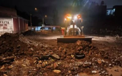 Arequipa flooding emergency deepens with 17 fatalities confirmed after rescue helicopter crash, Peru