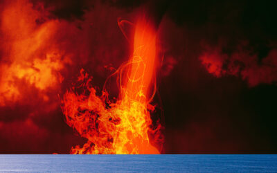 Scientists Suggest That Igniting Oil Spills to Create Fire Tornadoes Might Actually Be Good for the Oceans