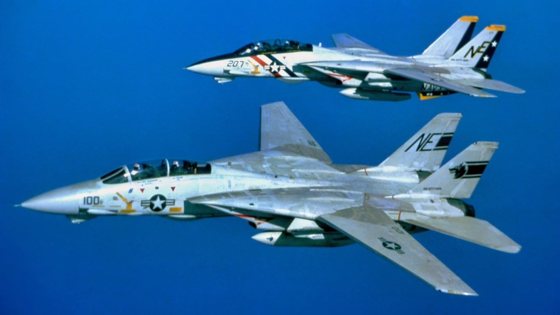 F-14 Tomcat Formation
