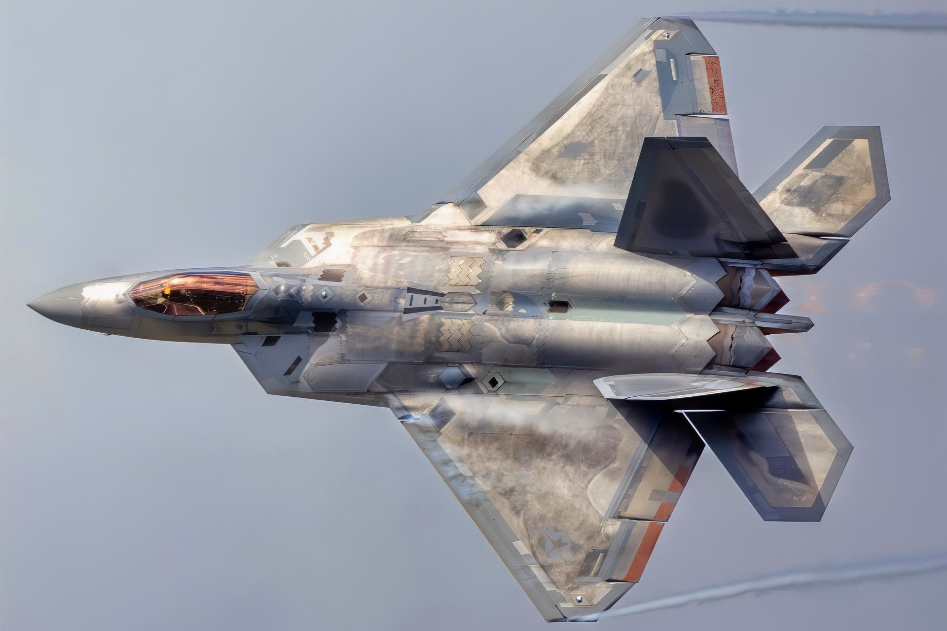 An F-22 Raptor performs an aerial demonstration at Naval Air Station Oceana, Virginia, Sept. 21, 2025. Designed for both air superiority and ground attack missions, the F-22 demonstrates the flexibility and power of fifth-generation fighter technology. (U.S. Air Force photo by Staff Sgt. Lauren Cobin)