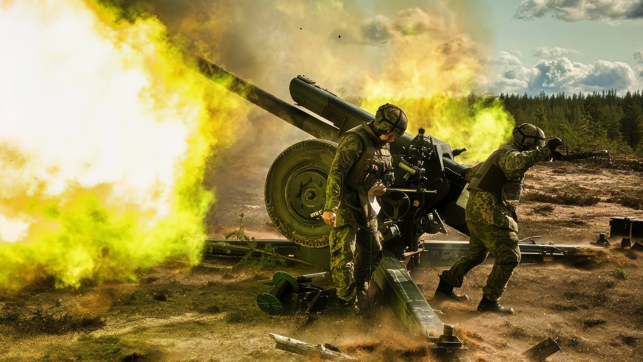 Finnish artillery units fire Howitzers At Rovajärvi exercise area In northern Finland.