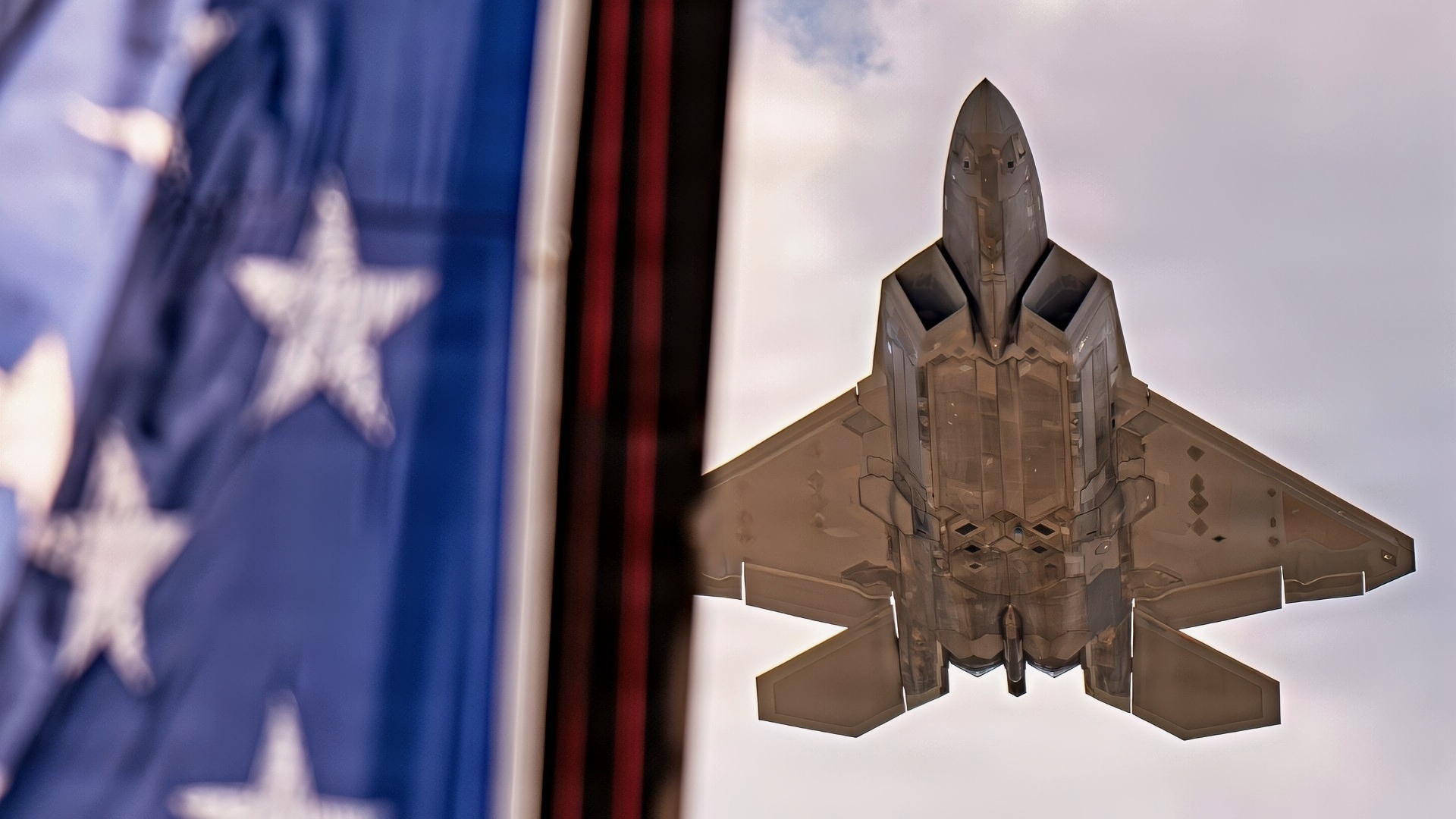 U.S. Air Force Capt. Nick “Laz” Le Tourneau, pilot and commander of the F-22 Raptor Aerial Demonstration Team, performs an aerial demonstration during the 52nd Annual SUN 'n FUN Aerospace Expo in Lakeland, Florida, April 18, 2026. Capt. Le Tourneau showcased the unmatched capabilities of the F-22 to the SUN ‘n FUN crowds by performing multiple series of combat maneuvers. (U.S. Air Force photo by Staff Sgt. Mary Bowers)