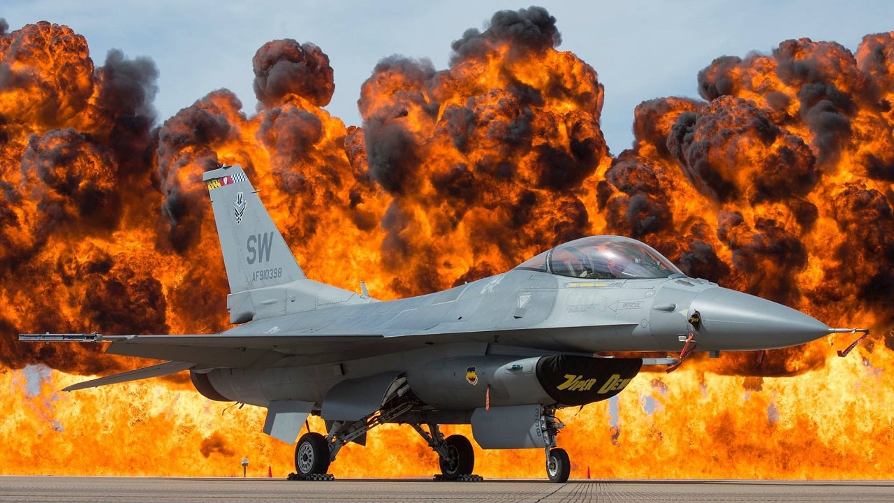 F-16 Fighter Creative Commons Image
